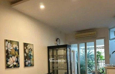 C/c Kim Hồng, Vườn Lài, TP: Căn góc 2p ngủ, 2wc, full nội thất, 9 triệu, 85m2