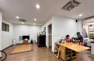 Chung cư Võ Thị Sáu, Q3, 97m2, 2PN, 2WC, Nội thất mới, 12tr/th.