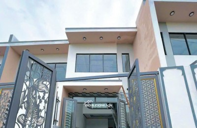 NHÀ CHÍNH CHỦ DT 64M2, GIA 980TR, SHR