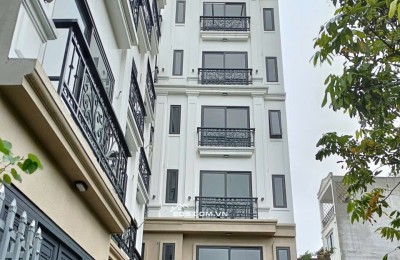 BÁN NHÀ ĐẸP, ĐƯỜNG LẠC LONG QUÂN, TÂY HỒ, HN.