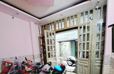 Bán nhà hẻm Văn Cao, P. Phú Thạnh, Q. Tân Phú, 4.1 x 14.2m, 1 lầu, giá chỉ 5.18 tỷ