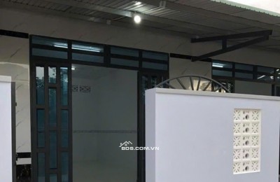 NHÀ CẤP 4 GIÁ TỐT – 2 SẸC LÊ LỢI, TT. TÂN HIỆP – HÓC MÔN – CHỈ 800 TRIỆU