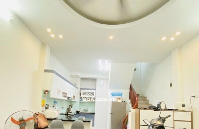 BÁN NHÀ 5 TẦNG NGỌC THỤY- 2 THOÁNG - Ô TÔ ĐỖ CỔNG -NHỈNH 7 TỶ.