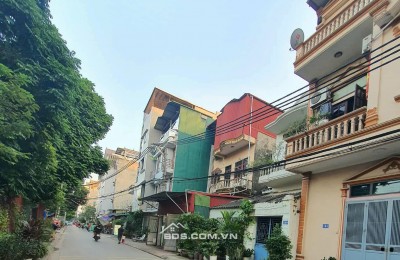 B..Á..N NHÀ PHÚ DIỄN – 3 TẦNG – 37m² – NHÀ DÂN XÂY CHẮC CHẮN – NẰM TRÊN KHU PHÂN LÔ QUÂN ĐỘI – GIÁ CHÀO 9.2 TỶ