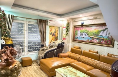 Bán Nhà Tân Triều 34m2- 6 Tầng – 6 phòng ngủ - Vừa ở vừa cho thuê -Gần ô tô – Ngõ thông – chào 8.3 tỷ.