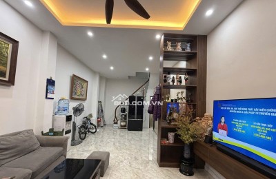 BÁN NHÀ TÂN MAI- HOÀNG MAI, Ô TÔ, LÔ GÓC, 40/42 M2, 4 TẦNG, MT 6 M, GIÁ 11 TỶ.