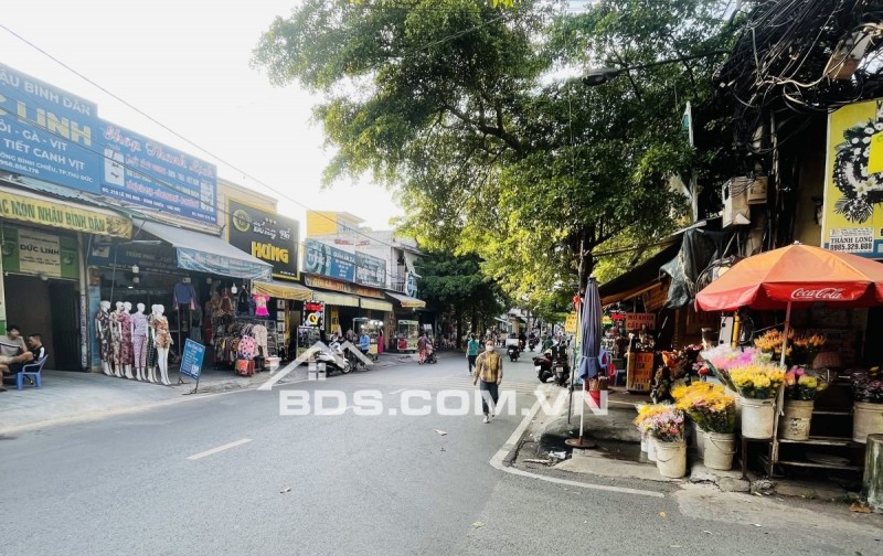  GIẢM SỐC 800 TRIỆU! NHÀ MẶT TIỀN DĨ AN CHỈ 8,2 TỶ 