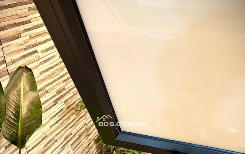 Bán Căn Chung Cư Mi Ni Đường Láng, Đống Đa 70m, tầng 1, giá 3.25 tỷ.