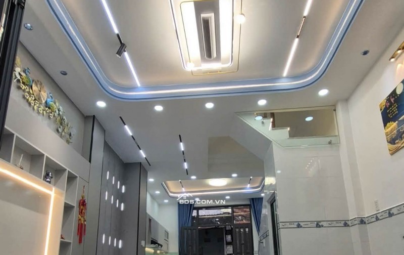 Nhà 2 mặt hẽm,ÂU DƯƠNG LÂN,P CHÁNH HƯNG,Q8.