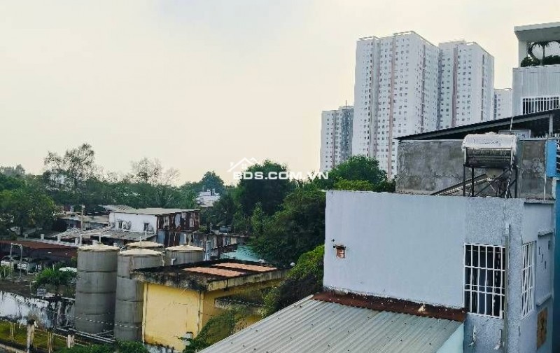 Bán nhà Q.8 - Âu Dương Lân - Hẻm xe hơi - ngang 4m2 - nhỉnh 5ty