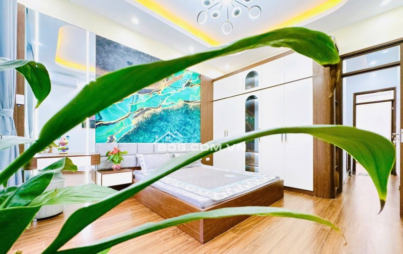 Nhà Đẹp Ngõ Thông Kinh Doanh Trường Chinh, Đống Đa 48m, 4 tầng, mt 3.7m, giá 14.96 tỷ.