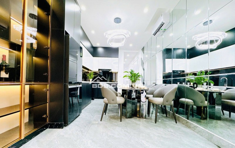 Nhà Đẹp Kinh Doanh Trần Duy Hưng, Cầu Giấy 44/50m, 6 tầng, giá 16.98 tỷ.