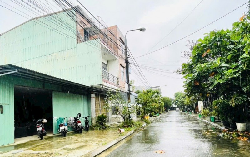 Bán lô đất diện tích khủng! Vị trí siêu đẹp! Ngang đến 7m