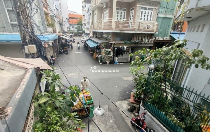 Nhà giá sốc Q.3 - Nguyễn Đình Chiểu - Cư xá đô thành - hẻm xe hơi - nhỉnh 7ty - nhà cũ tiện xây mới