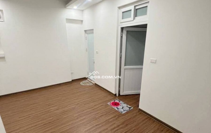 Nhà Đẹp Gần Phố Giang Văn Minh, Ba Đình 40/45m, 5 tầng, mt 5,2m, giá 12.55 Tỷ.