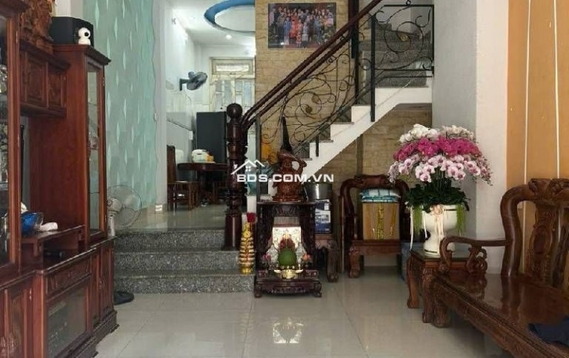 Q.8 - Dạ Nam - Nhà đẹp  4 tầng đủ công năng - hẻm xe hơi - 48m2 - nhỉnh 10ty