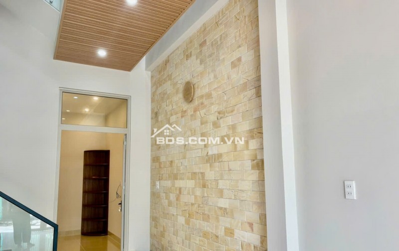 Bán Nhà Mới Xây Xong 1 trệt 1 lầu ngay trung tâm phường Sa Đéc, Đồng Tháp