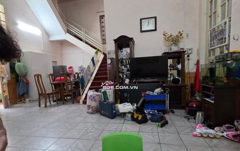 Bán nhà đường Bưởi siêu rộng thích hợp xây căn hộ dịch vụ dòng tiền cao