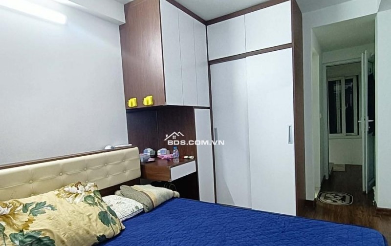 Bán nhà Cầu giấy, Hà Nội, dọn vào ở ngay, nhà đẹp rẻ