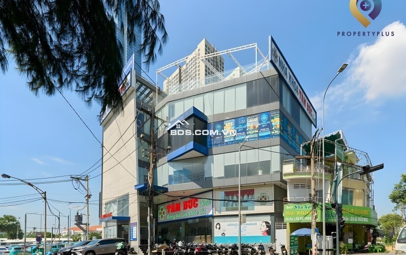 S1 Building chính là lựa chọn lý tưởng với view sông Sài Gòn cực chill, 2 mặt thoáng giúp không gian luôn sáng – mát – sang trọng.
