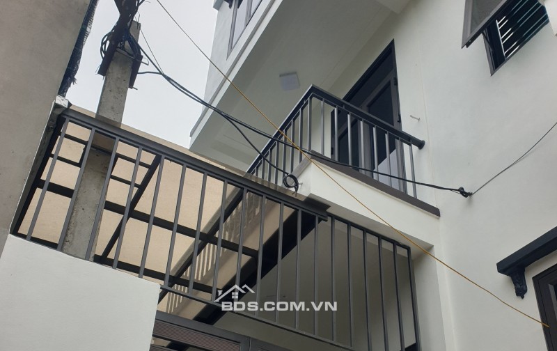 BÁN NHÀ ĐẸP 2.55 TỶ 3 TẦNG 51M2 NGÕ RỘNG TÔ HIẾN THÀNH