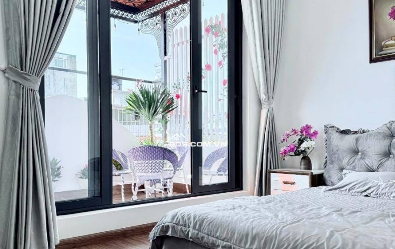 Nhà Đẹp Ngõ Thông Kinh Doanh Chùa Bộc, Đống Đa 46/58m, 7 tầng, mt 5m, giá 19.3 tỷ