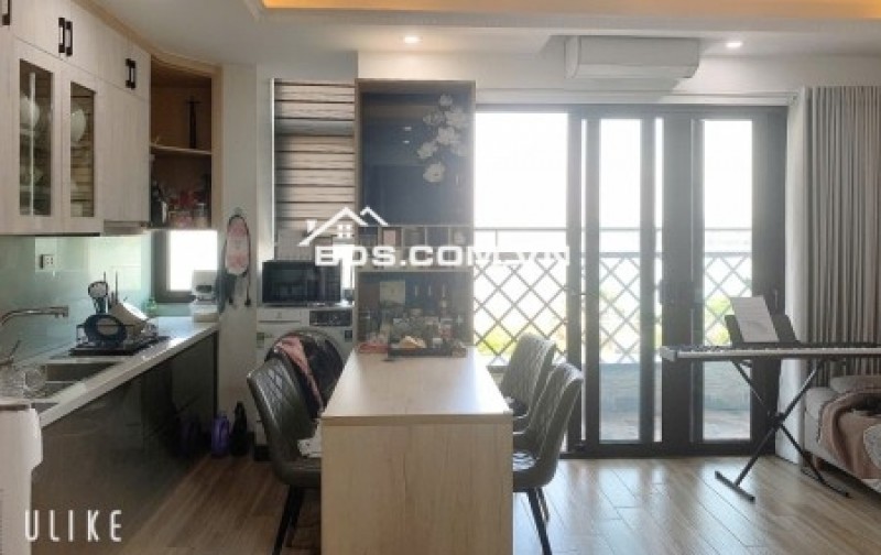 Cho thuê CHDV full đồ mới tại Phố Trích Sài, Bưởi, Tây Hồ. Ban công view toàn hồ. Chỉ 11tr