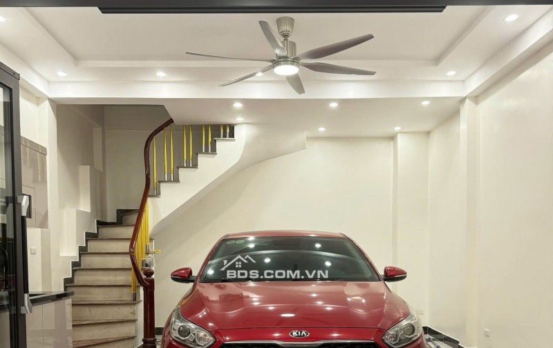 Ô TÔ Ngủ Trong Nhà Kim Ngưu, Hai Bà Trưng 30m, 5 tầng, mt 5m, giá 13.68 tỷ.