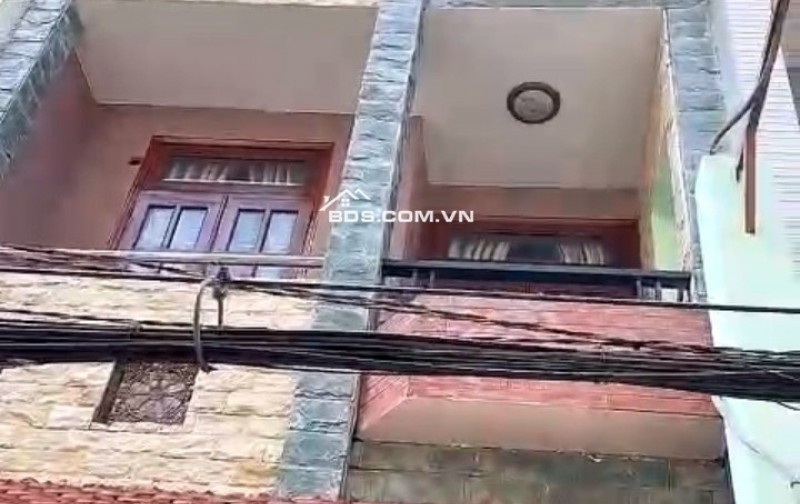 Bán nhà HXH 4m Thông tứ phía, Lạc Long Quân P.8 Tân Bình, 51m2 4 Tầng 4PN. Chỉ 8 Tỷ còn TL với chính chủ