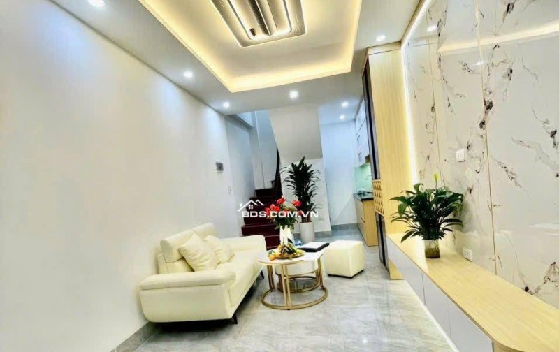 Nhà Đẹp Gần Đường Ô TÔ, Tôn Thất Tùng, Đống Đa 23/29m, 4 tầng, giá 7.68 tỷ.