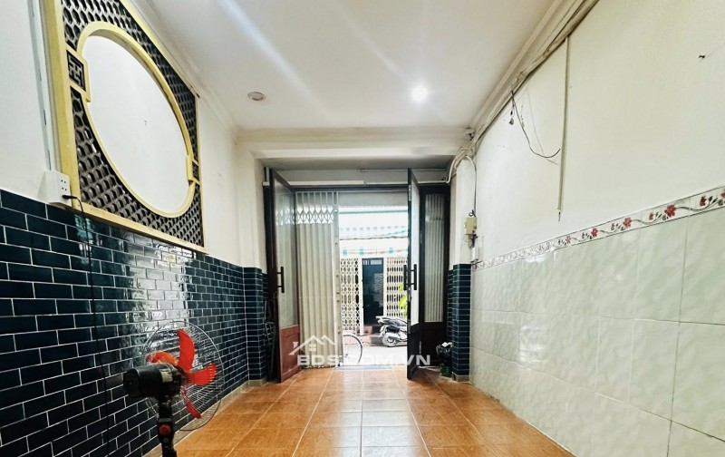 Bán nhà HXH thông Ông Ích Khiêm Quận 11, 35m2 giá chỉ 5,5 tỷ TL