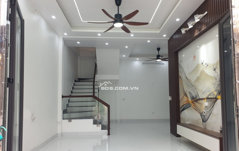 BÁN NHÀ SIÊU ĐẸP 2.98 TỶ 3 TẦNG 61M2 NGÕ PHẠM NGŨ LÃO