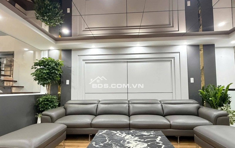 Nhà Đẹp, Ô TÔ, Phân Lô, Phố Nghĩa Dũng, Ba Đình 46/52m, 7 tầng, mt 4.3m, giá 18.8 tỷ.