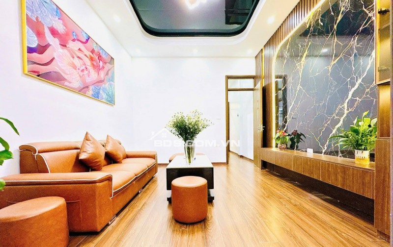 Nhà Đẹp Ngõ Thông Kinh Doanh Trường Chinh, Đống Đa 48m, 4 tầng, mt 3.7m, giá 14.96 tỷ.