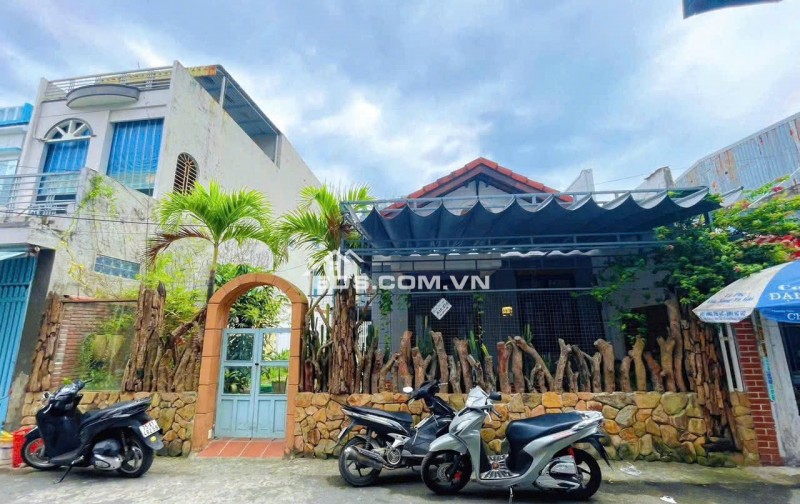 Bán nhà riêng tại Nguyễn Duy Hiệu, 20,7 tỷ có tl, 212,8m2, đẹp, nhiều tiện ích, Sơn Trà, Đà Nẵng