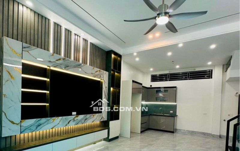 BÁN NHÀ ĐẸP 2.55 TỶ 3 TẦNG 52M2 ( ĐÔNG BẮC ) NGÕ NGẮN VĂN CAO