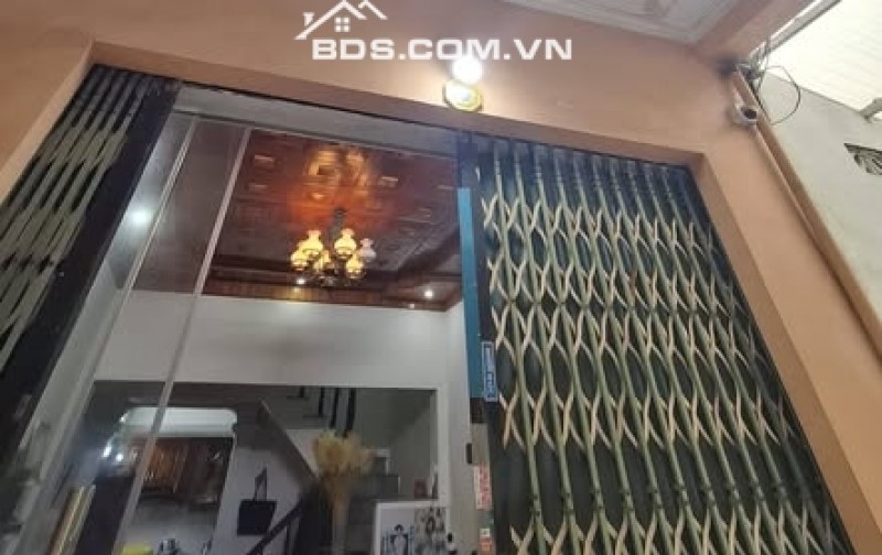 BÁN NHÀ DÂN XÂY ĐẸP 1.62 TỶ 2.5 TẦNG 36M2 ( ĐÔNG BẮC ) NGÕ TRƯỜNG CHINH