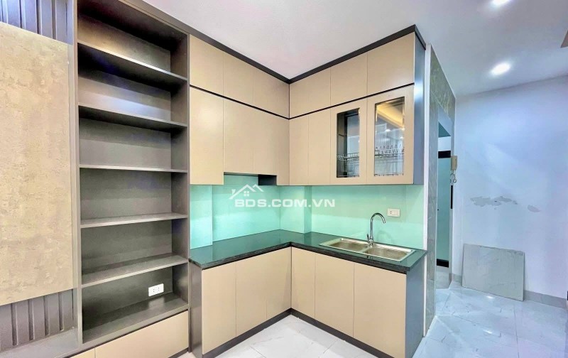 Nhà Đẹp Gần Đường Ô TÔ, Thang Máy, Giáp Nhị 36m, 5 tầng, mt 4m, giá 8.75 tỷ.