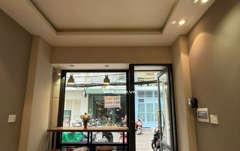 Cho thuê mặt bằng 150/31 Nguyễn Trãi Quận 1 siêu đẹp