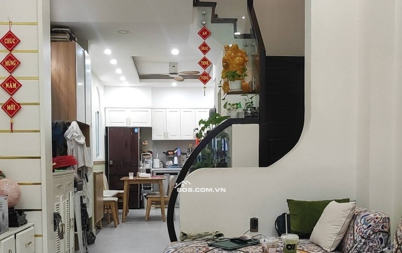 Bán nhà HXH Huỳnh Văn Bánh Phú Nhuận, 5 tầng mới 4PN fyll nội thất nhỉnh 11 tỷ TL