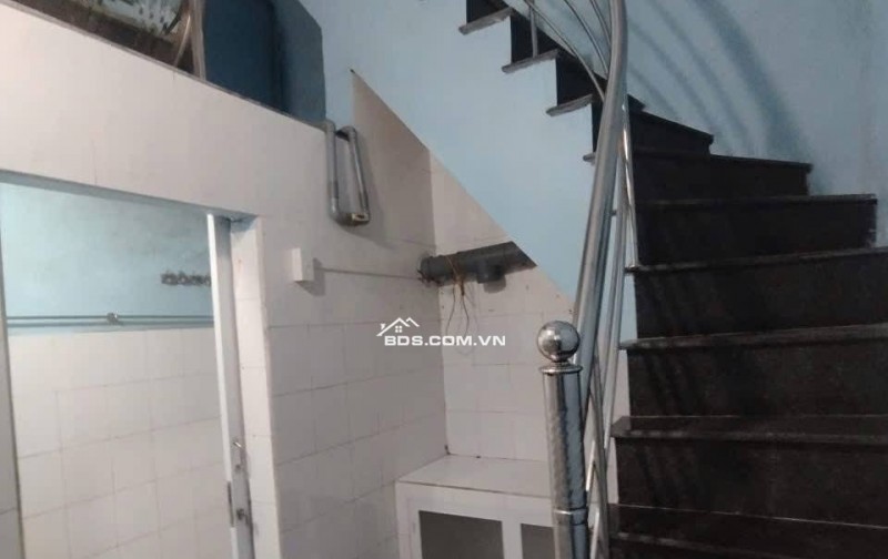 BÁN NHÀ 1.18 TỶ 2 TẦNG 36M2 ( ĐÔNG NAM ) NGÕ TRẦN QUANG KHẢI