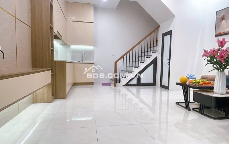 Nhà Đẹp Trường Chinh, Đống Đa 32/35m, 5 tầng, mt 5m, giá 9.18 tỷ.