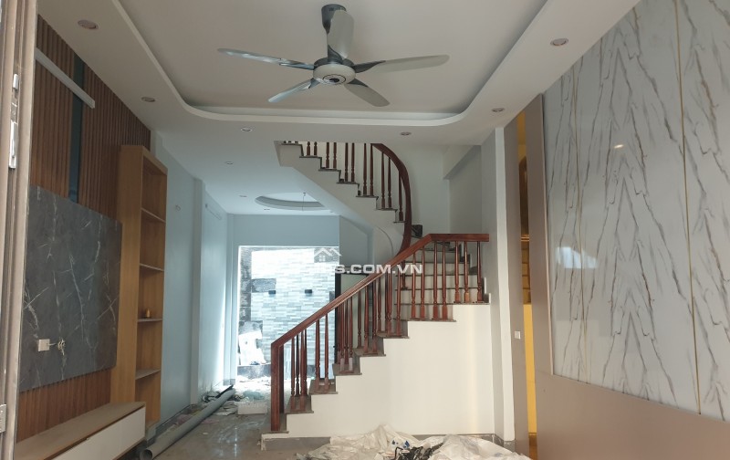 BÁN NHÀ 3.1 TỶ 3 TẦNG 50M2 Ô TÔ ĐỖ CỬA NGÃ TƯ  MẠC THỊ BƯỞI - TRƯỜNG CHINH