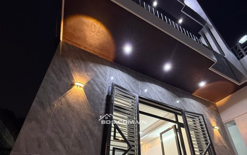 BÁN NHÀ ĐẸP 1.89 TỶ 3 TẦNG 69M2 NGÕ NGẮN ĐƯỜNG PHÙNG KHẮC KHOAN