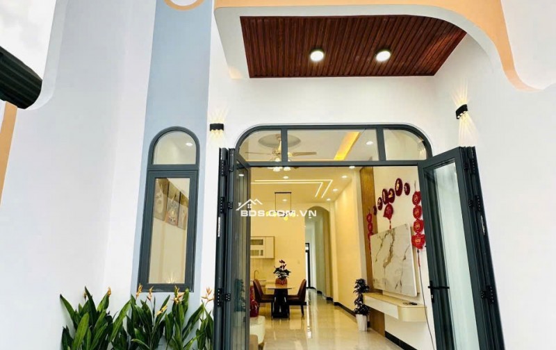 Nhà ĐÓN TẾT Đẹp Rực rỡ. Đạo Thạnh, TP. Mỹ Tho cũ. Giá rẻ bất ngờ.