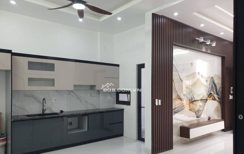 BÁN NHÀ SIÊU ĐẸP 2.98 TỶ 3 TẦNG 61M2 NGÕ PHẠM NGŨ LÃO