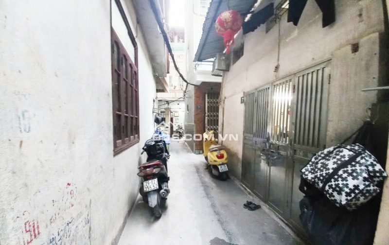 NHÀ NGÕ 460 PHỐ THUỴ KHUÊ - 66M X 2 TẦNG X 3,95 TỶ