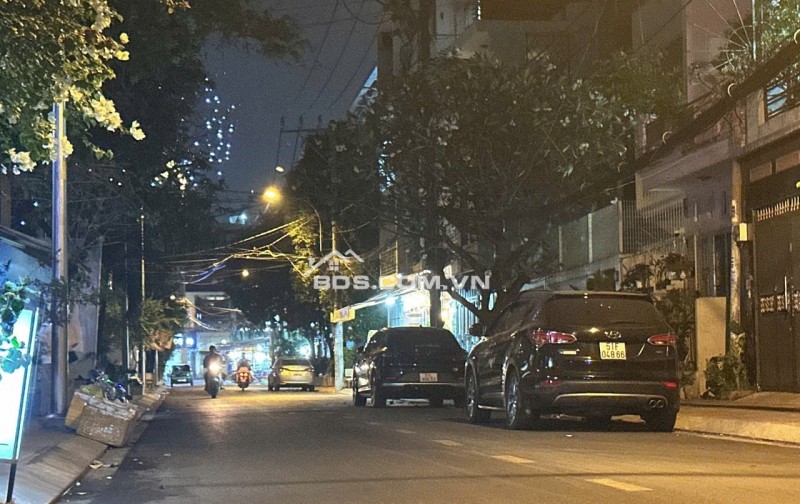 Cần bán GẤP nhà HXT Lê Trọng Tấn Tân Phú ngang 7.2m 166m2 tiện xây CHDV gần ĐH 19.9 tỷ.