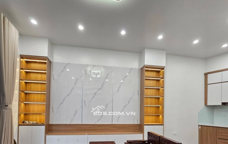 BÁN NHÀ ĐẸP 2.38 TỶ 4 TẦNG 46M2 ( HƯỚNG ĐÔNG ) NGÕ TRẦN THÁI TÔNG