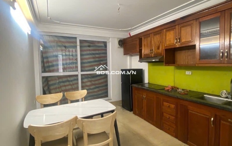 NHÀ ĐẸP HỒNG TIẾN Ở NGAY - GẦN PHỐ GẦN Ô TÔ - TẶNG NỘI THẤT - 30M 5 TẦNG NHỈNH 7 TỶ